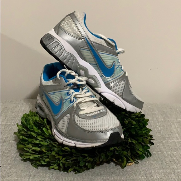 nike air max moto 9